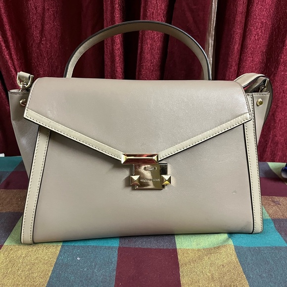Michael Kors Handbags - Micheal kors bag